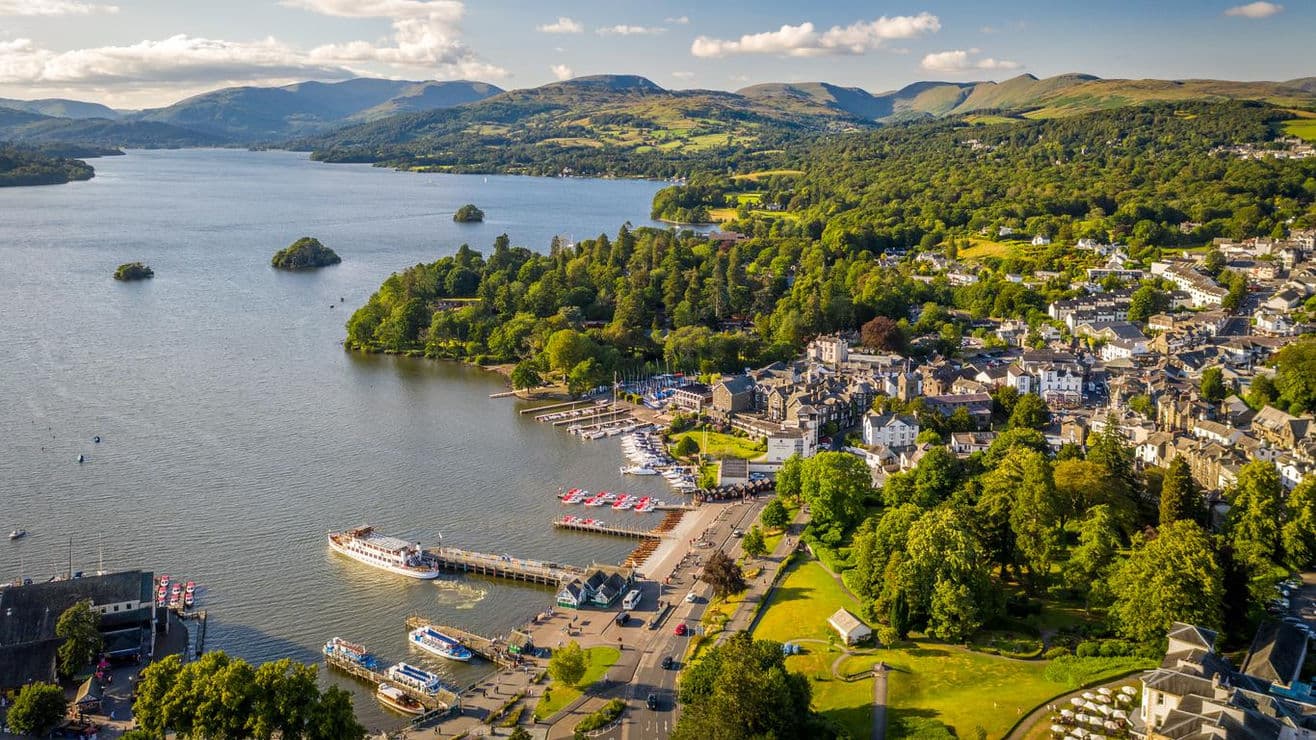 Lake District Day Trip - Bowness on Windermere